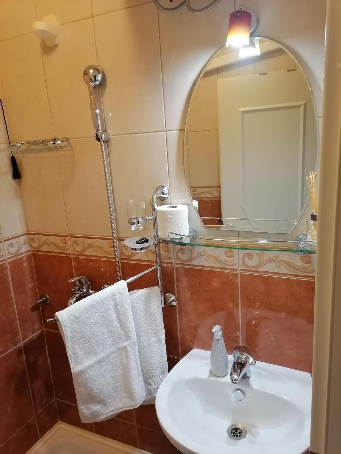 Studio apartman Zana Apartment Gradac  Bagian luar foto