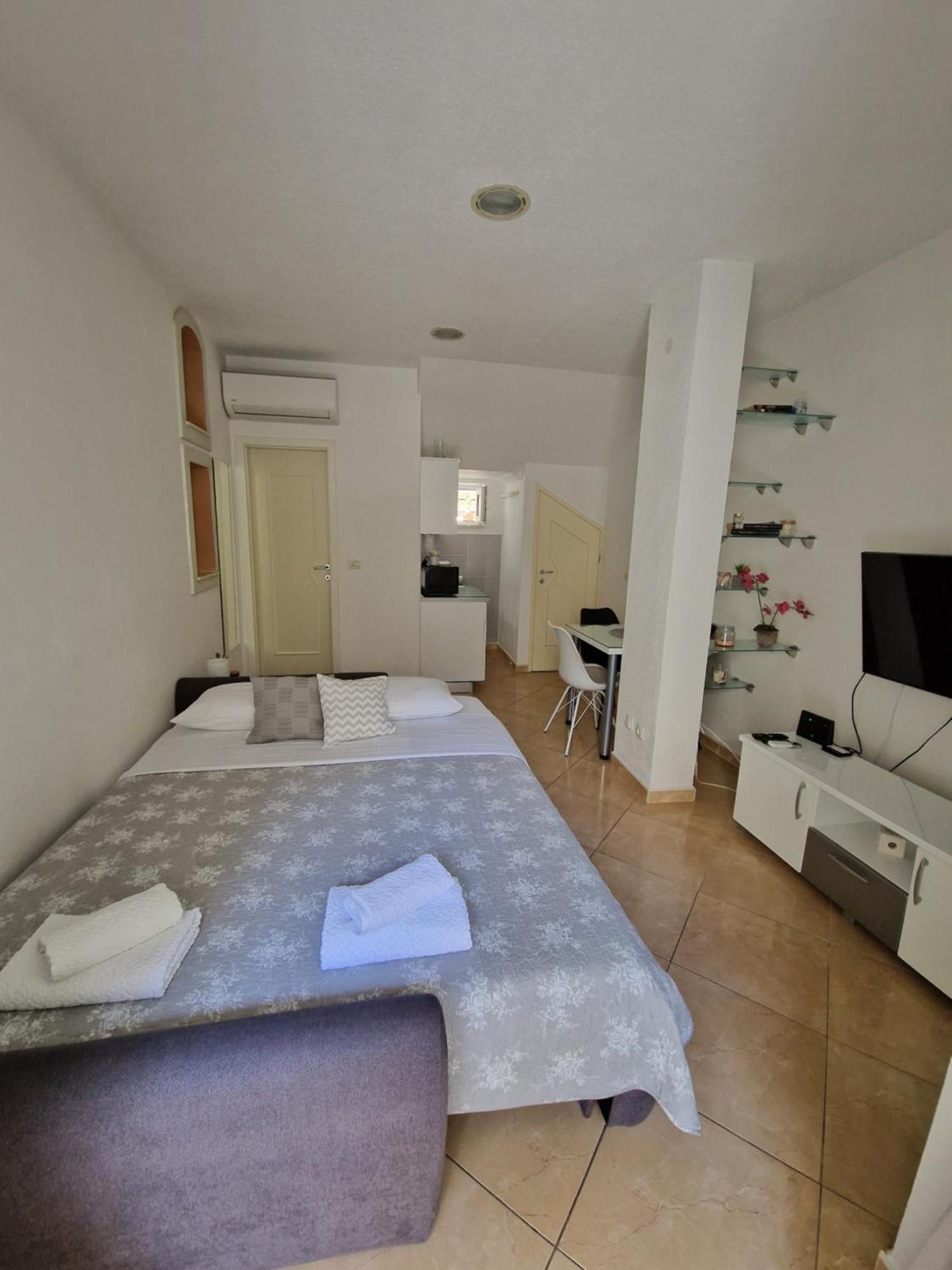 Studio apartman Zana Apartment Gradac  Bagian luar foto